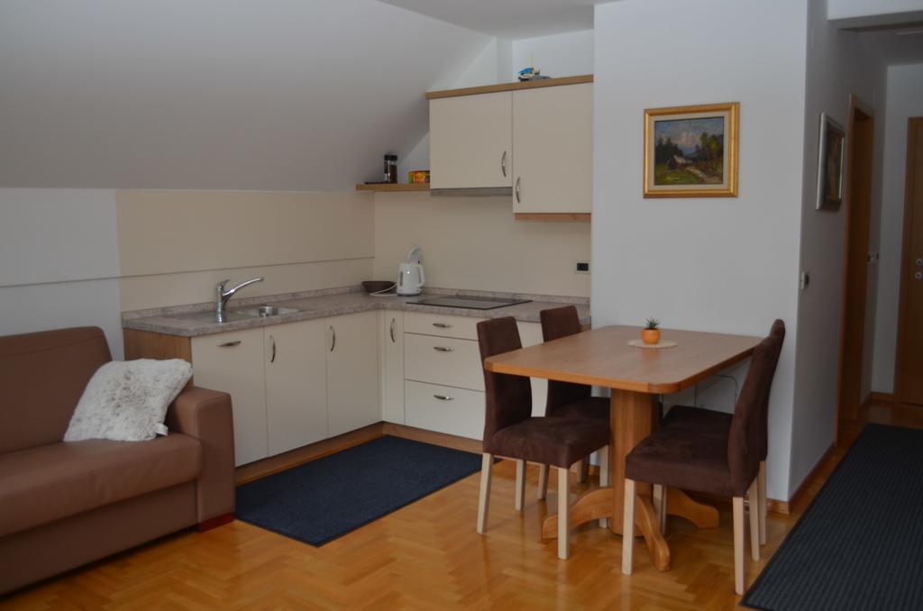 Apartment Brumec Бохинь Экстерьер фото